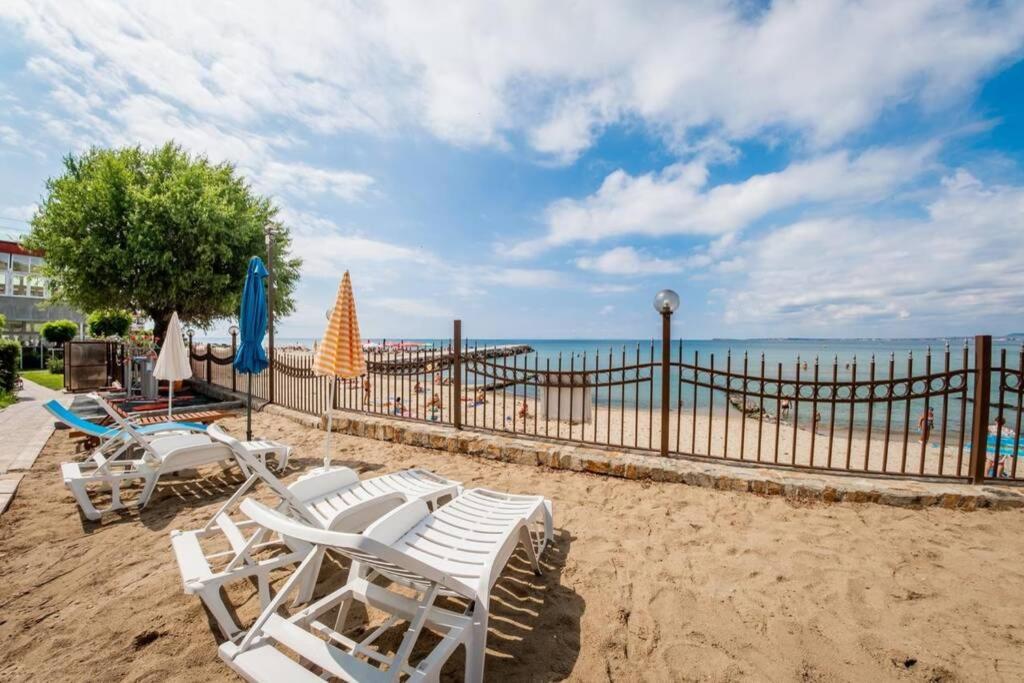 Messambria Fort Beach - Premium Apartments Elenite Exterior photo